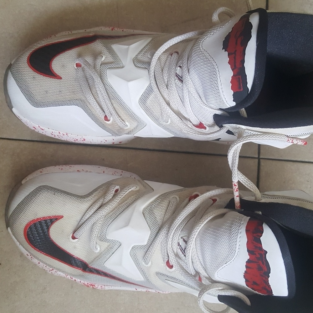 Pre-owned, Nike LeBron 13(LJ), mens size 8